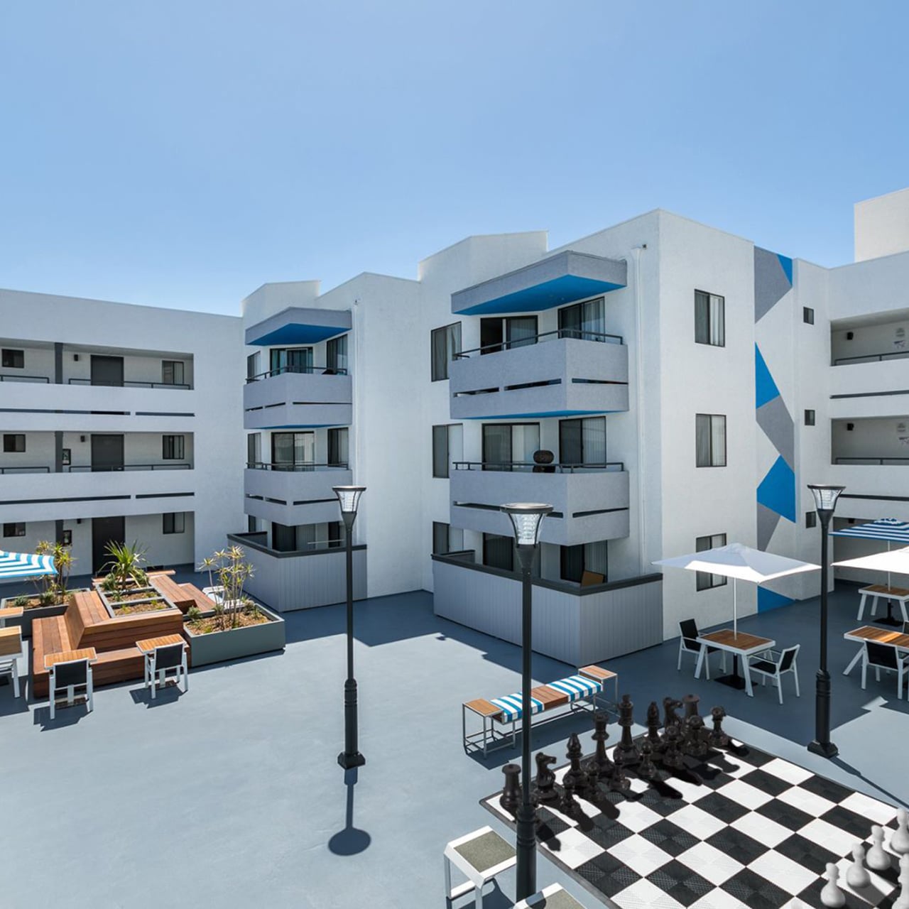 Higold Milano propone sedie tavolo da esterno e giardino – Harbor Terrace San Pedro, California
