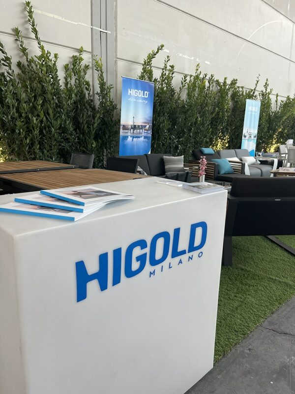 HigoldMilano_InOut_01